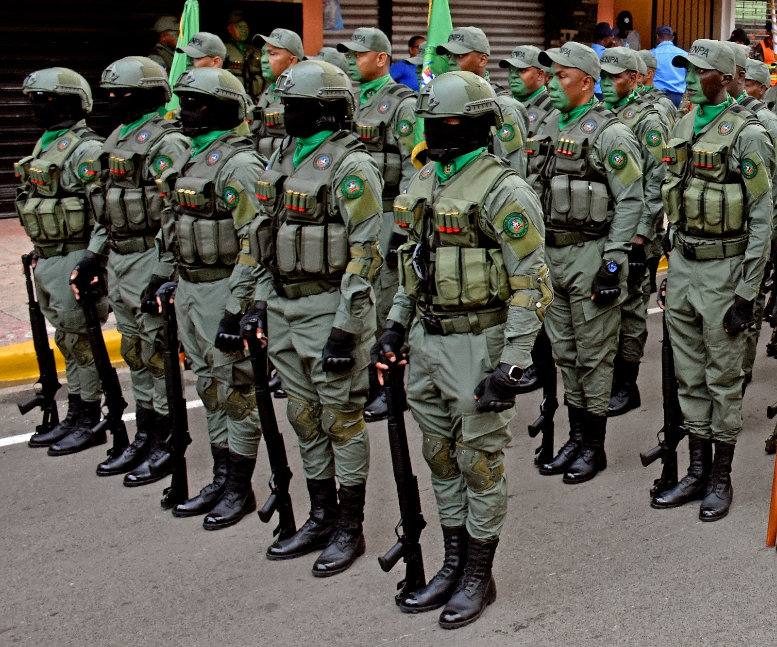 El SENPA participa en el desfile cívico-militar y policial en conmemoración del 181 aniversario de la Batalla del 30 de Marzo en Santiago.