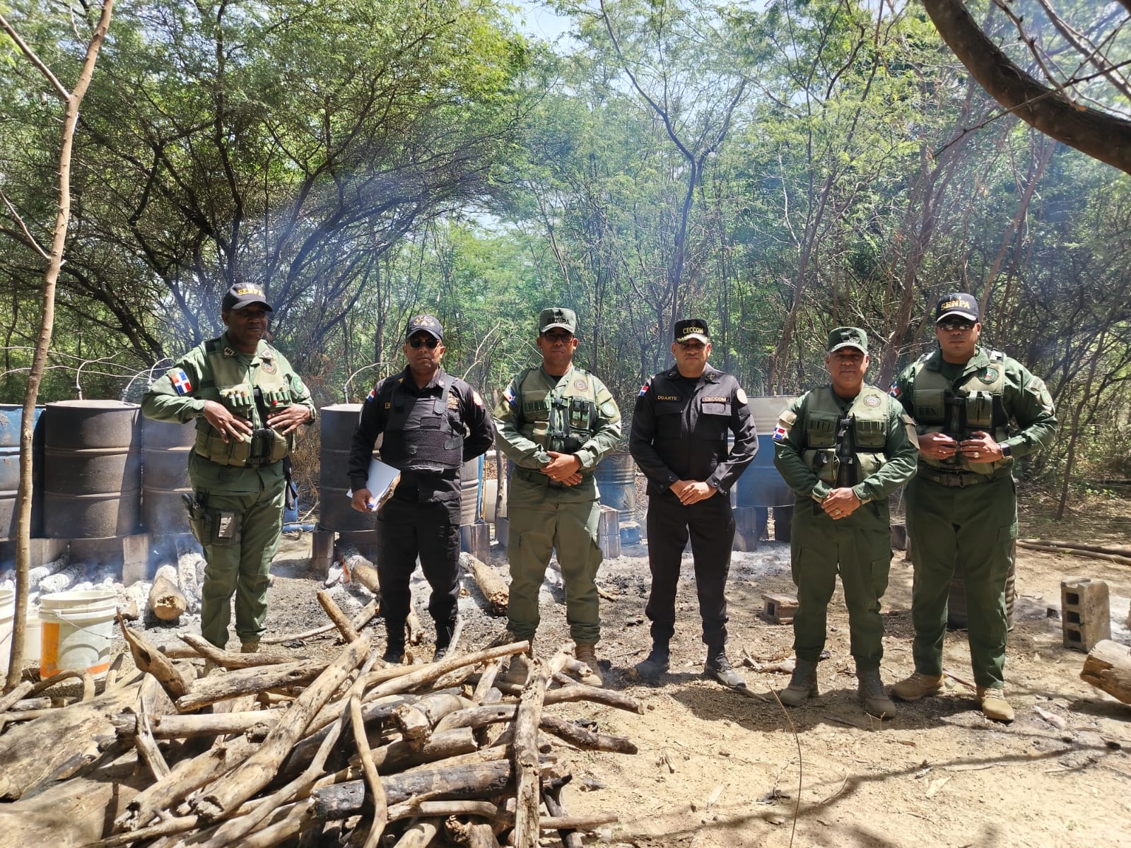 SENPA y CECCOM desmantelan laboratorio clandestino de Clerén en Navarrete tras labor de inteligencia ambiental SENPA y CECCOM desmantelan laboratorio clandestino de Clerén en Navarrete tras labor de inteligencia ambiental