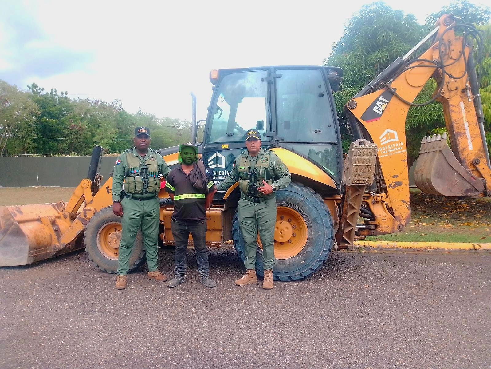 SENPA y Ministerio de Medio Ambiente intensifican operativos contra delitos ambientales en todo el territorio nacional SENPA y Ministerio de Medio Ambiente intensifican operativos contra delitos ambientales en todo el territorio nacional