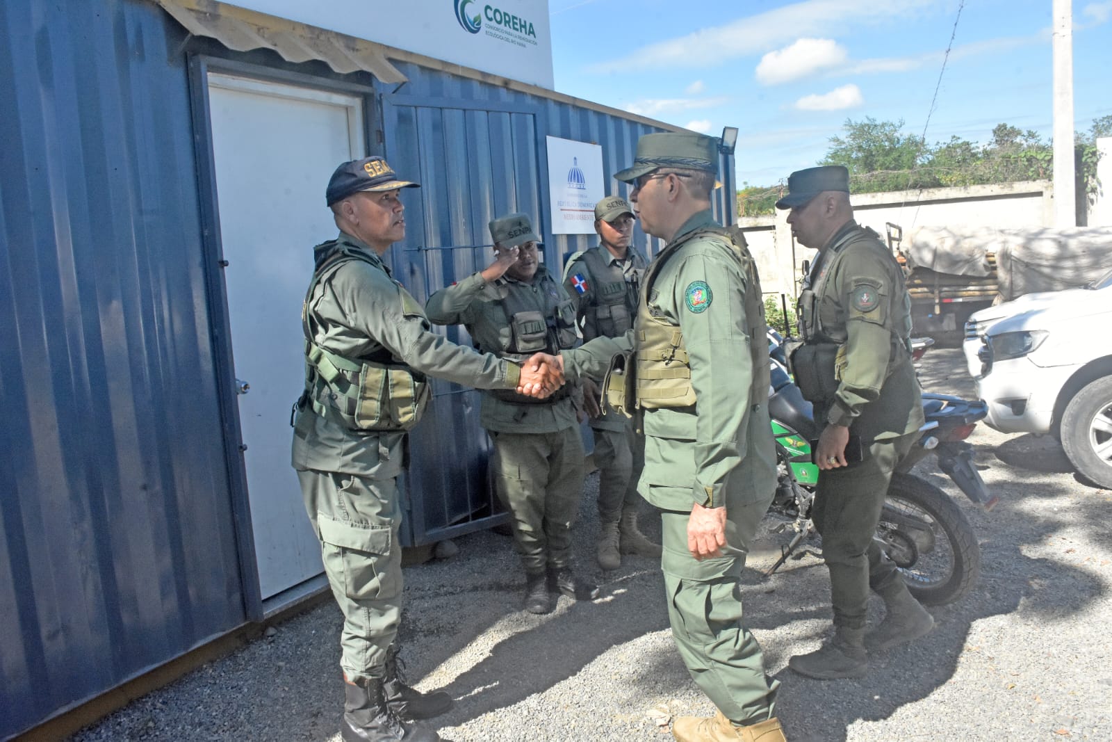 Director del SENPA supervisa comunidades de las provincias de San Cristóbal y Peravia. Director del SENPA supervisa comunidades de las provincias de San Cristóbal y Peravia.