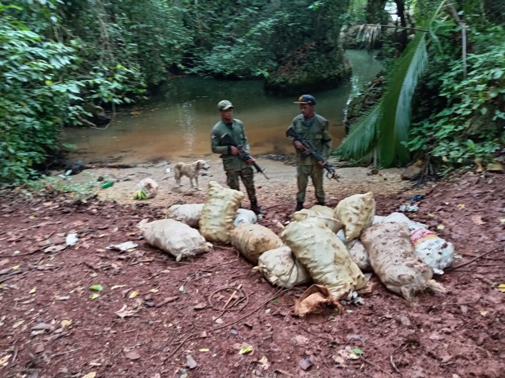 SENPA retiene nueve animales de carga y 1,620 libras de productos agrícolas en el Parque Nacional Los Haitises